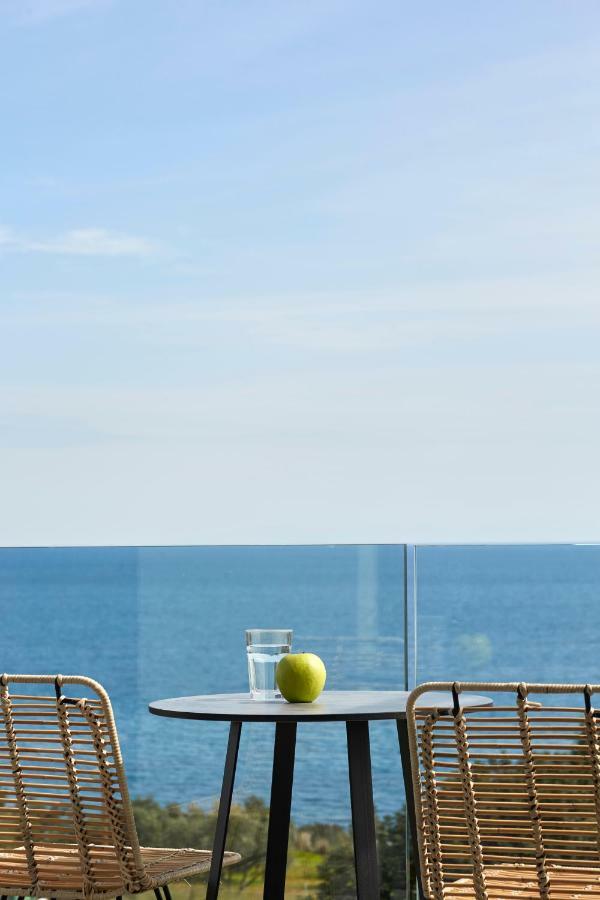 Villa Sea Front Spathíon Exterior photo