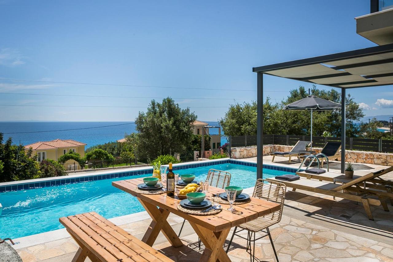 Villa Sea Front Spathíon Exterior photo